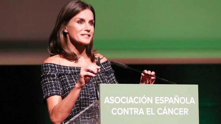 Copia el look low cost de la reina Letizia