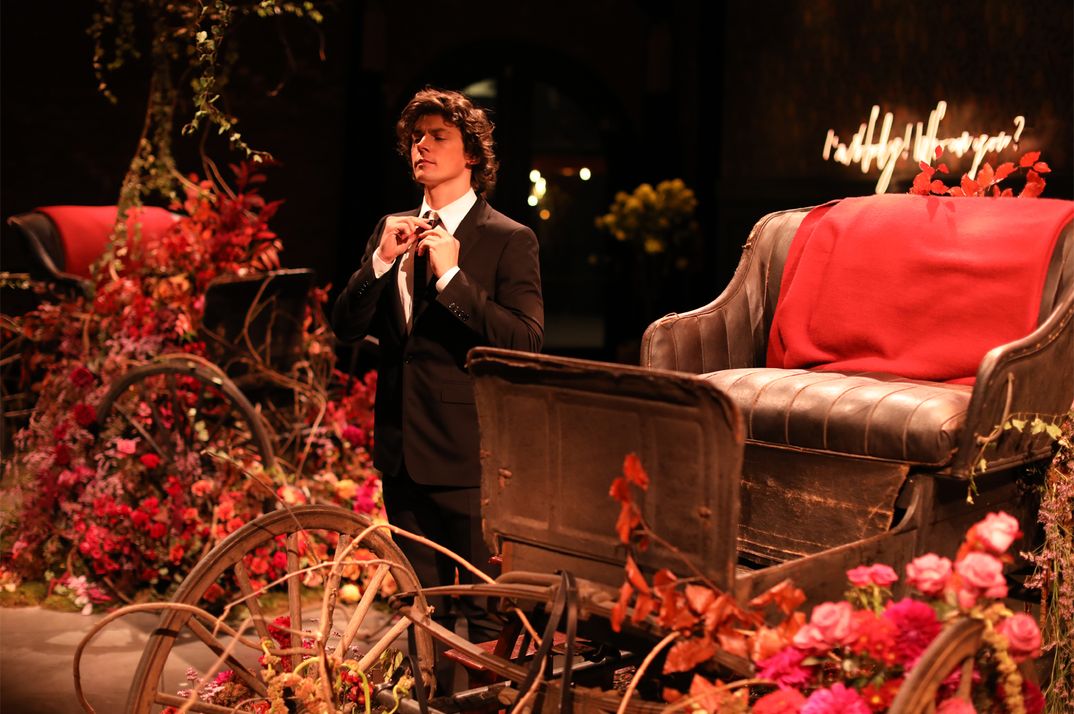 Dickinson © Apple +