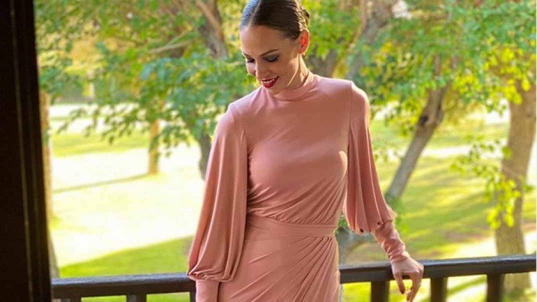 Eva González elige a su amiga Vicky Martín Berrocal para ser la invitada perfecta