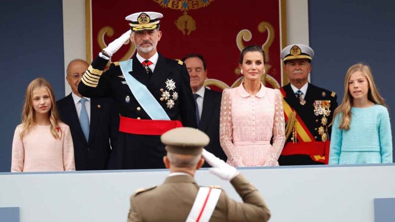 Los looks de la princesa Leonor y la infanta Sofía el Día de la Hispanidad