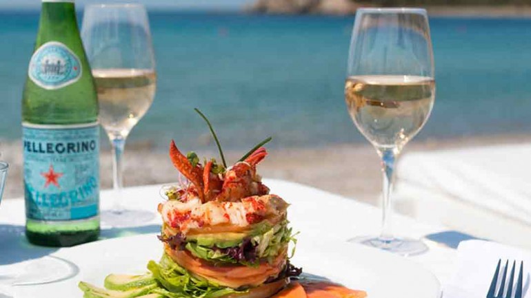 Los mejores restaurantes y hoteles de Ibiza para una escapada perfecta