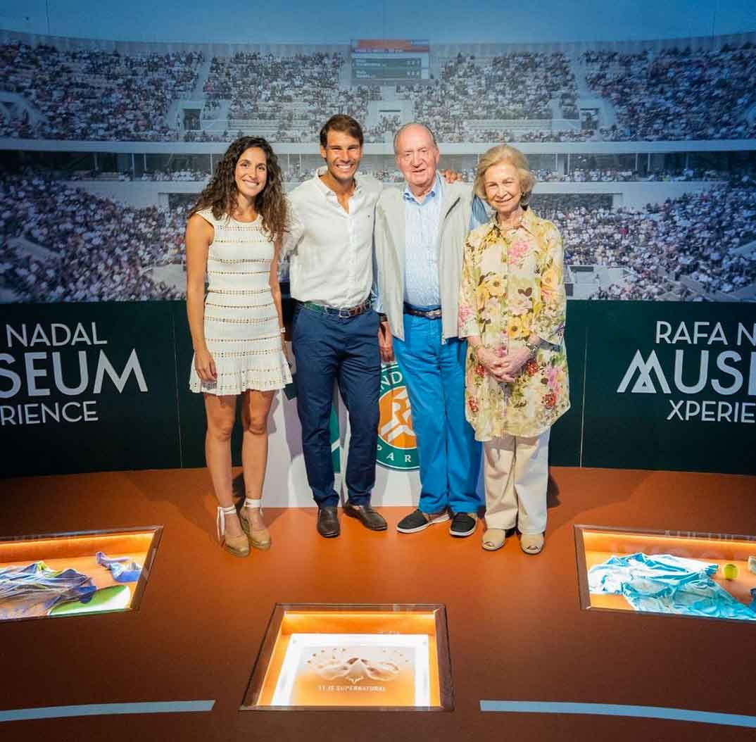 Xisca Perelló, Rafa Nadal y los reyes Juan Carlos y Sofía © rafaelnadal/Instagram