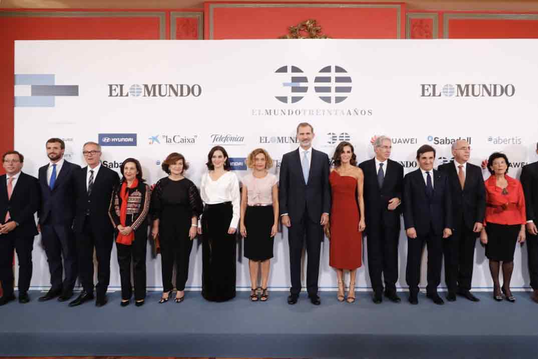 Reyes Felipe y Letizia - 30º aniversario del diario “El Mundo” © Casa S.M. El Rey