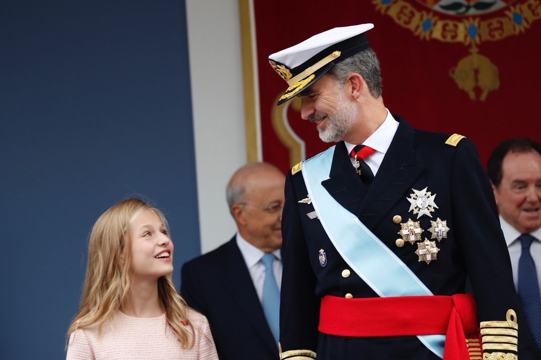 La princesa Leonor y el rey Felipe VI - Día de la Hispanidad © Casa S. M. El Rey