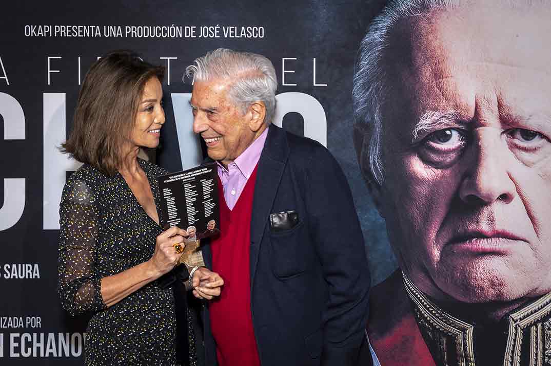 Isabel Preysler y Mario Vargas Llosa - La fiesta del Chivo 