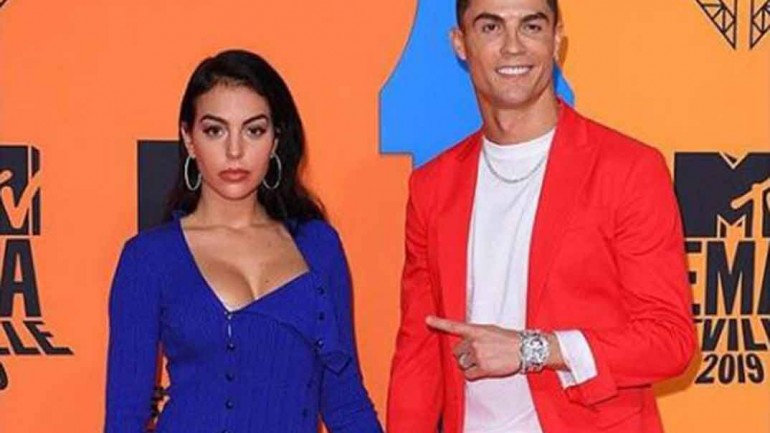 Cristiano Ronaldo y Georgina Rodríguez conquistan la alfombra roja de los MTV EMAs