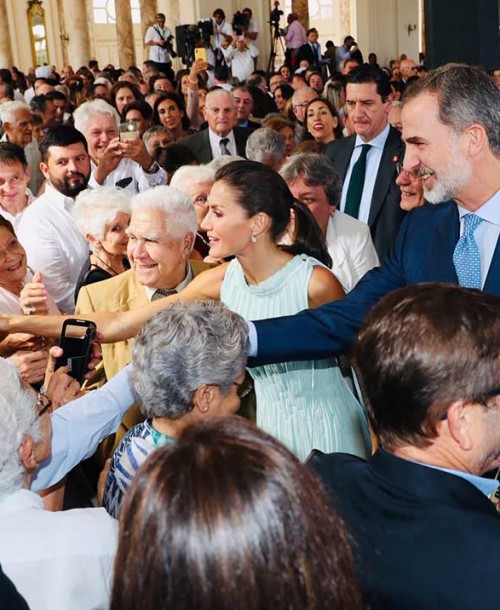 El romántico vestido de Nina Ricci de la reina Letizia