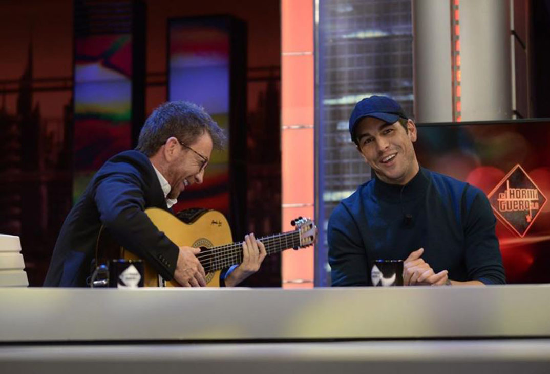 Mario Casas y Pablo Motos - El Hormiguero © Instagram