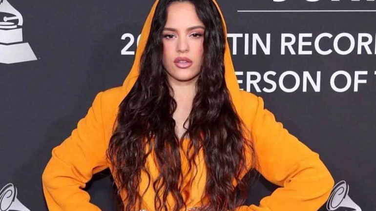 Rosalía arrasa en los Grammy Latinos