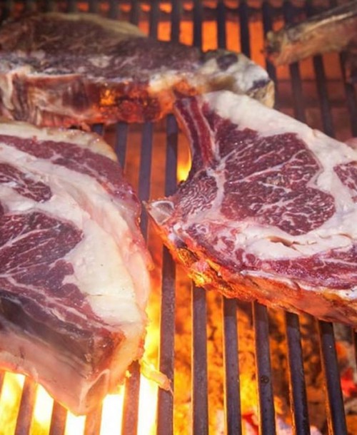 La Taberna de Elia: Disfruta de la mejor carne a la brasa de Madrid