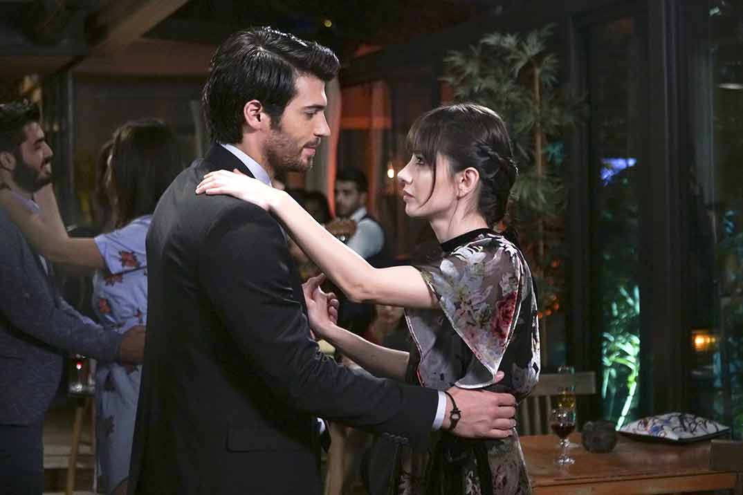 Can Yaman - Dolunay © Mediaset