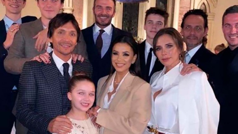 David y Victoria Beckham bautizan a sus hijos Cruz y Harper
