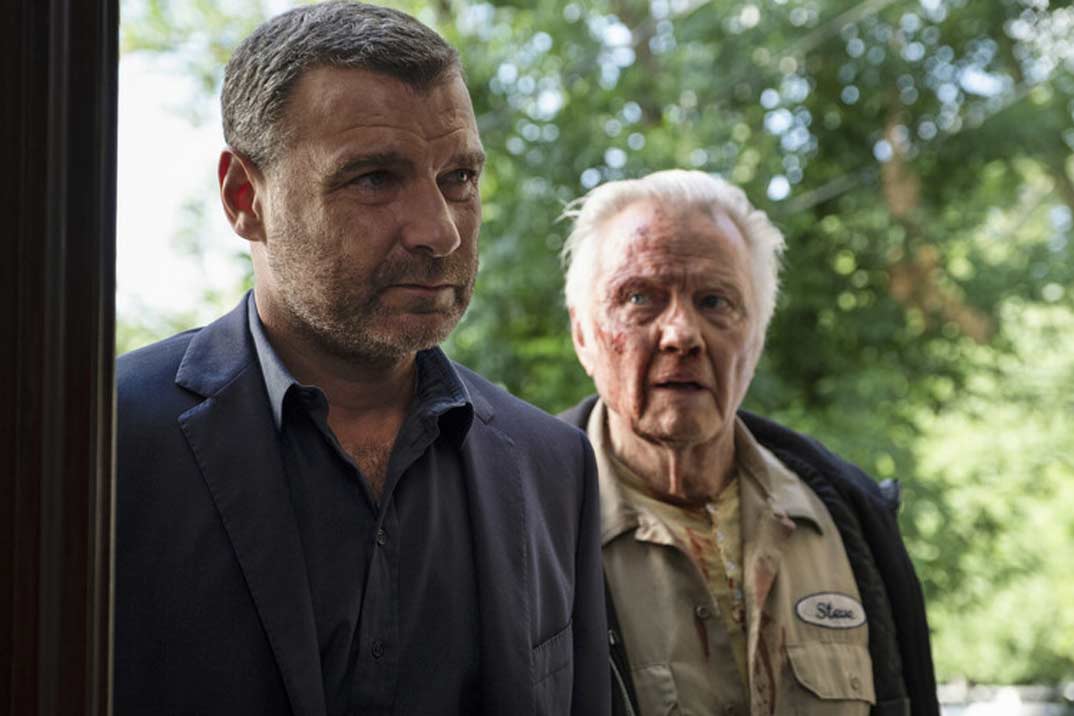 “Ray Donovan” – Temporada 7 Capítulo 3: Fotos de familia