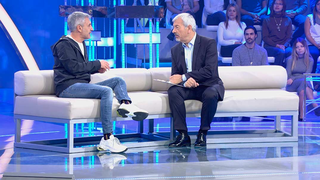 Sergio Dalma y Carlos Sobera - Volverte a ver © Mediaset