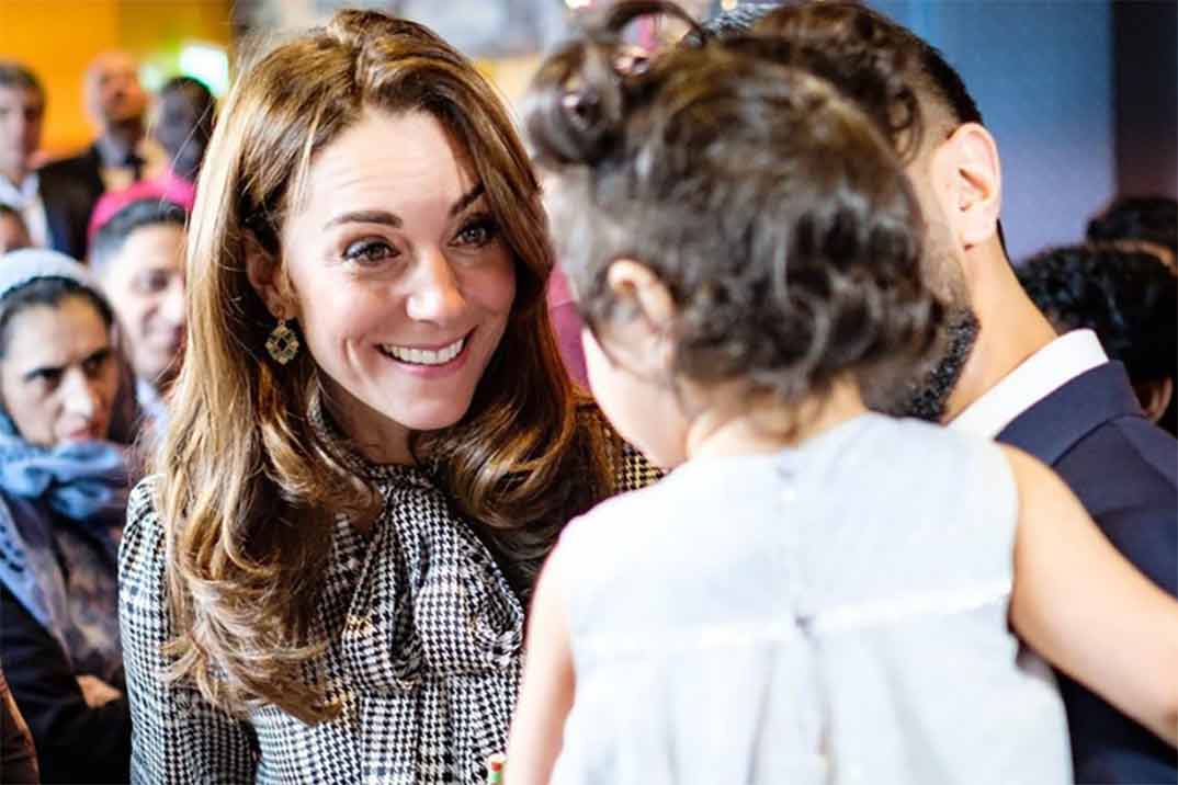 Kate Middleton reaparece con un vestido de Zara de rebajas