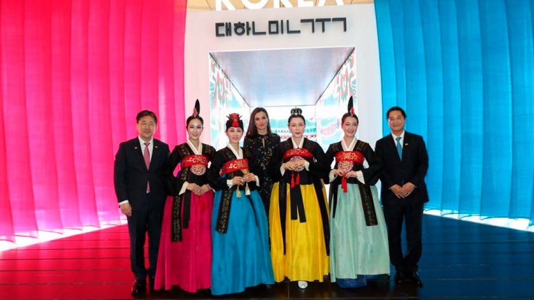 La reina Letizia inaugura la 40º edición de FITUR