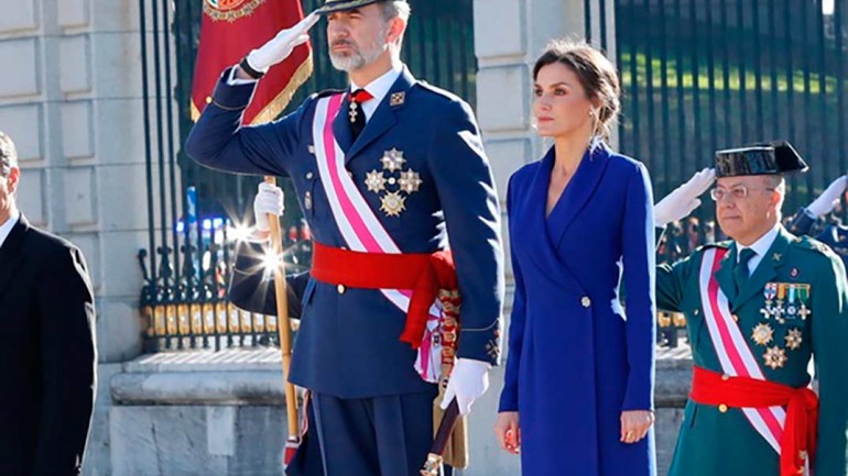 La reina Letizia estrena su look más espectacular en la Pascua Militar