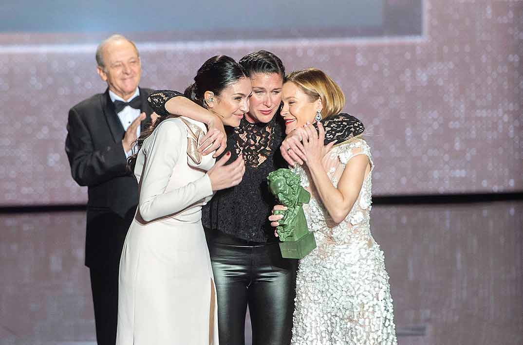 María Esteve, Celia Flores y Tamara Esteve - Premios Goya 2020