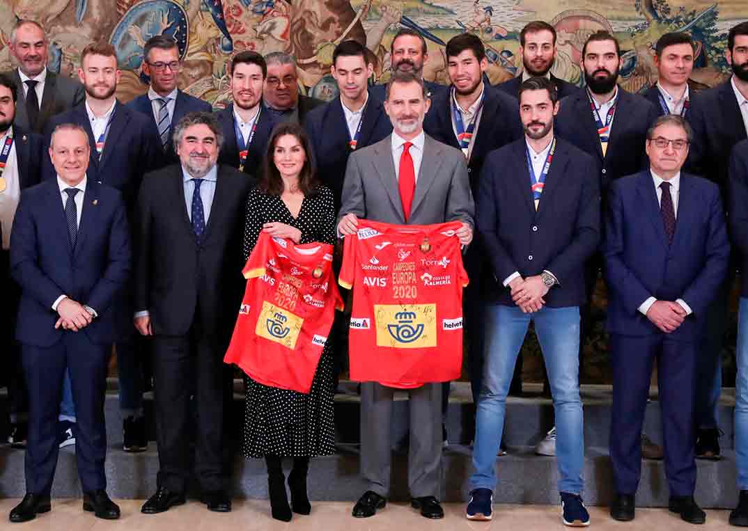 Los Reyes Felipe y Letizia recibieron a la Selección Nacional de Balonmano, campeona de Europa 2020 © Casa S.M. El Rey