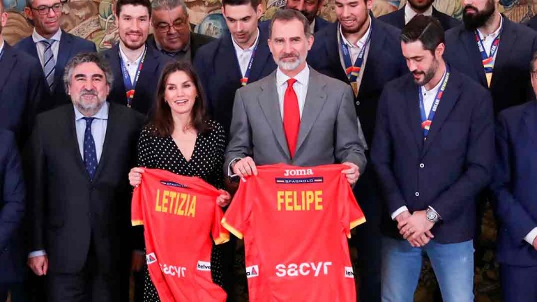 Los Reyes Felipe y Letizia recibieron a la Selección Nacional de Balonmano, campeona de Europa 2020 © Casa S.M. El Rey