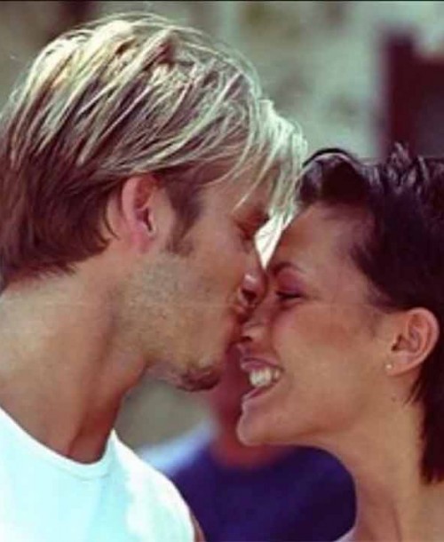David Beckham cuenta cómo fue su primer beso con Victoria Beckham