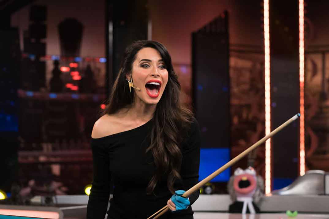 Pilar Rubio presume de barriguita de embarazada