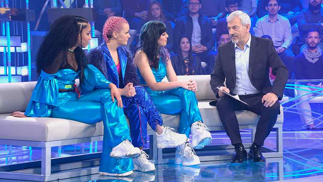 Sweet California y Carlos Sobera - Volverte a ver © Mediaset