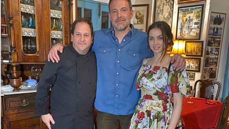 El beso que confirma que Ana de Armas y Ben Affleck están juntos