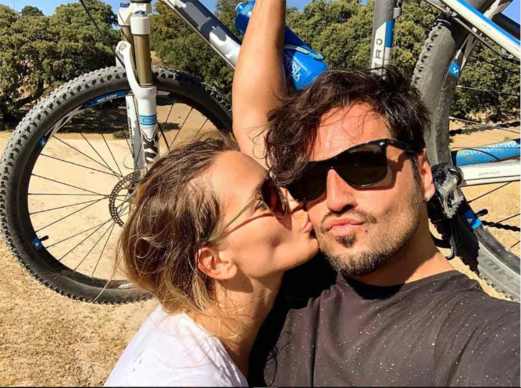 David Bustamante y Yana Olina © Instagram