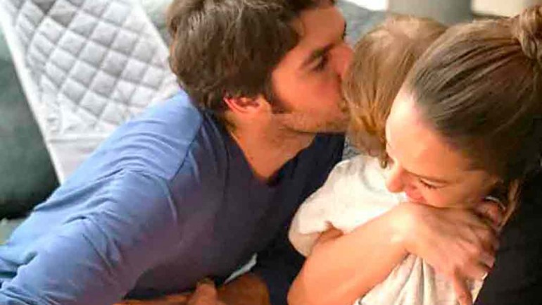 Eva González y Cayetano Rivera celebran los dos añitos de su pequeño Cayetano