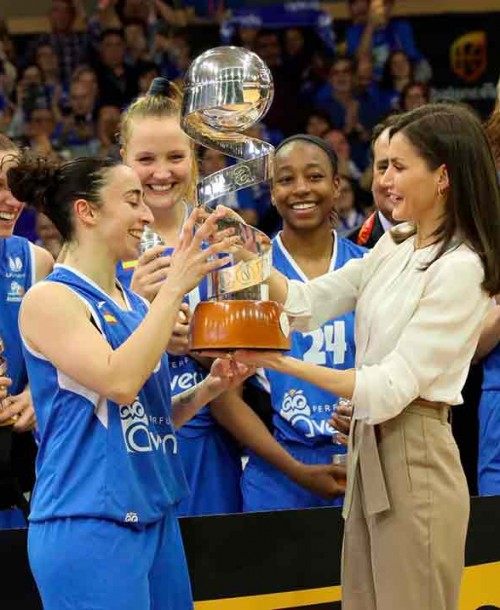 La reina Letizia en la final de la Copa S.M. la Reina de Baloncesto