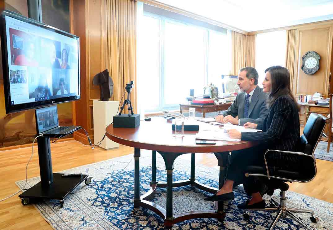 Videoconferencia de los Reyes Felipe y Letizia con el Comité Español de Representantes de Personas con Discapacidad (CERMI) © Casa S.M. El Rey