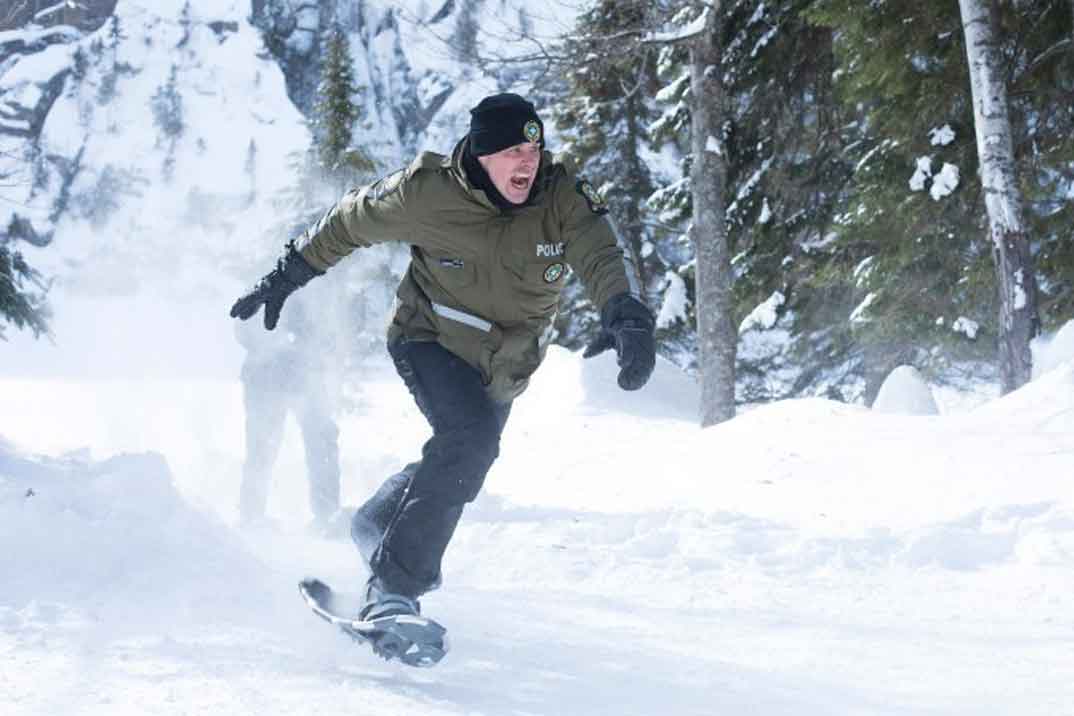 «The wall» Temporada 1 Capítulo 3: Primeros auxilios