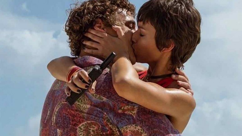 Sin besos, ni abrazos: algunas series rehacen sus guiones para no contagiarse por el coronavirus
