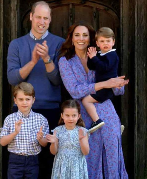 El ideal vestido floral de Kate Middleton con el que se suma a los aplausos solidarios