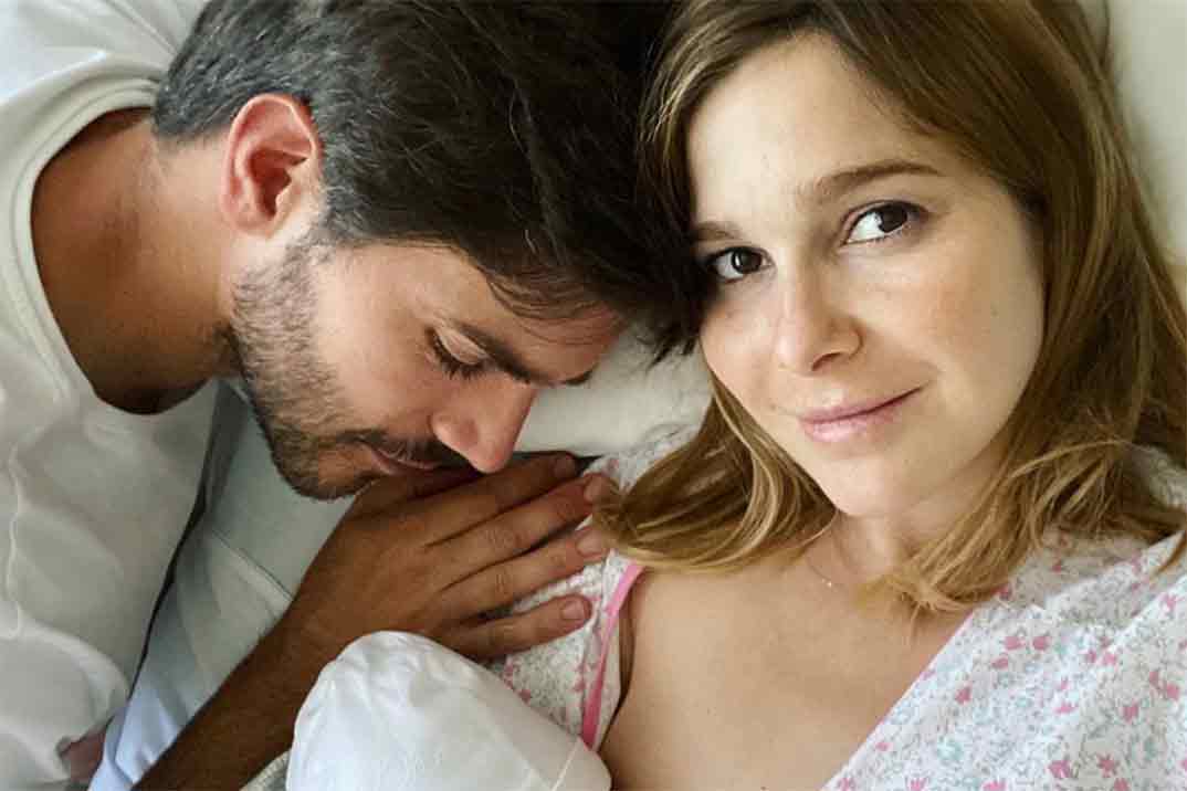 Natalia Sánchez y Marc Clotet presentan a su segundo hijo