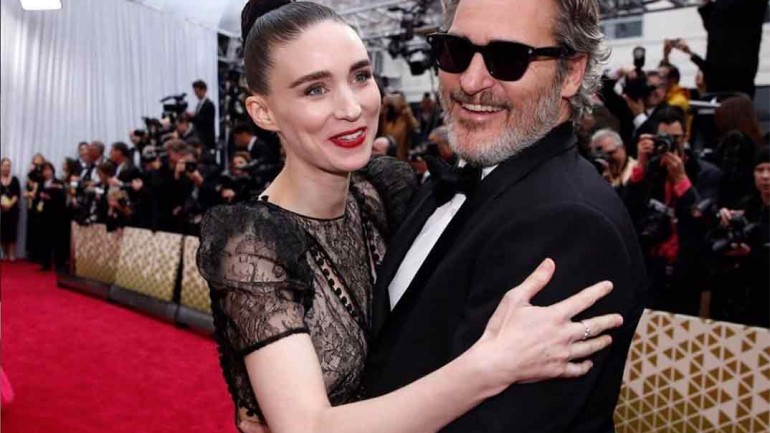 Joaquin Phoenix y Rooney Mara, padres de un niño al que han llamado River