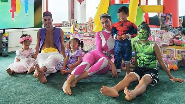 Cristiano Ronaldo y Georgina Rodríguez  criticados por la cantidad de regalos que han hecho a sus hijos