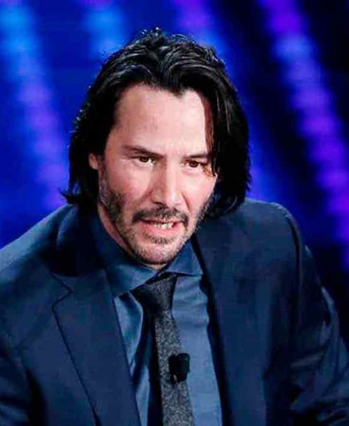 Keanu Reeves subasta una cita virtual por una buena causa