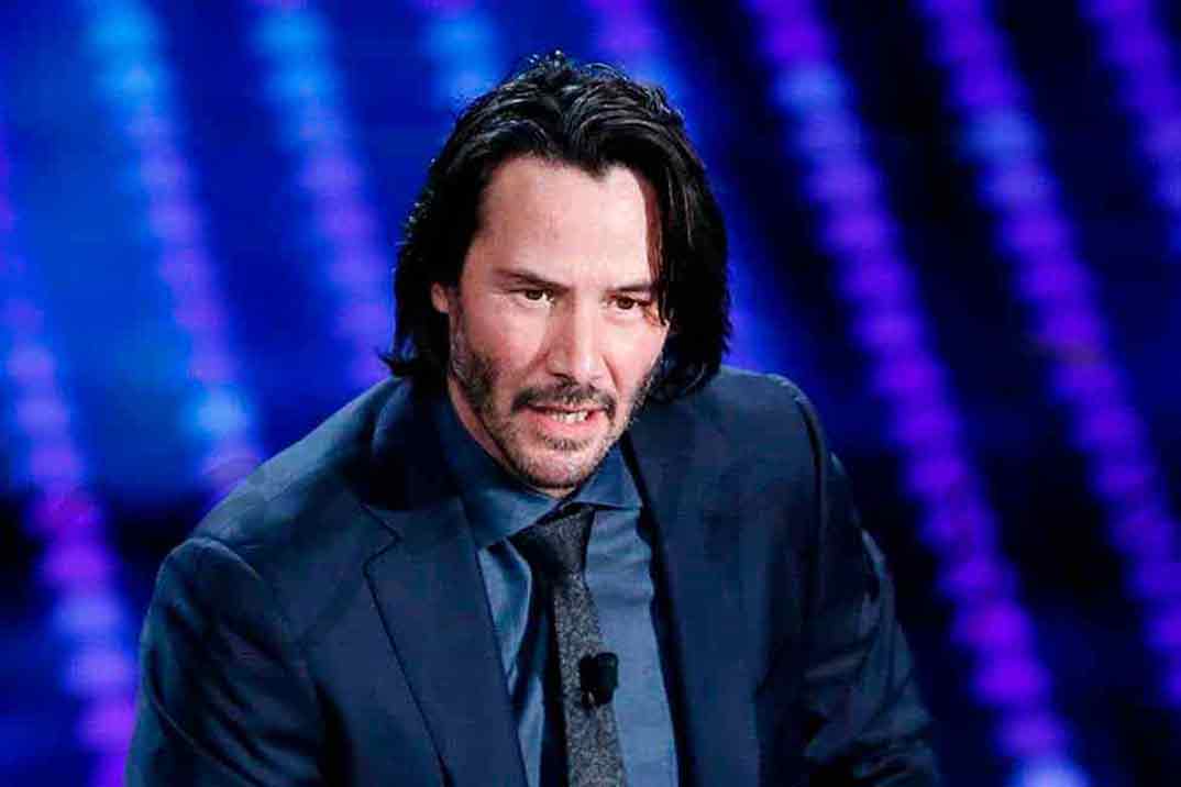 Keanu Reeves subasta una cita virtual por una buena causa