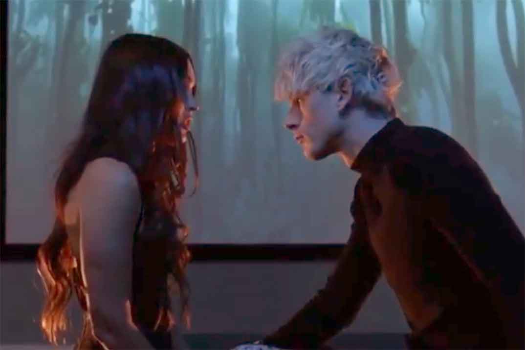 El beso que confirma la relación de Megan Fox y el rapero Machine Gun Kelly