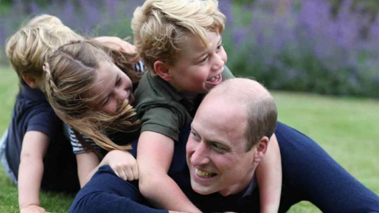 Las simpáticas imágenes del príncipe Guillermo con sus hijos para celebrar su cumpleaños