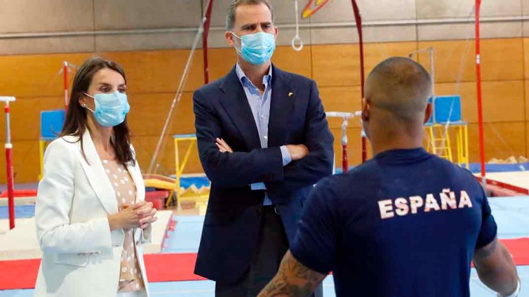 Los Reyes se reúnen con los deportistas de élite