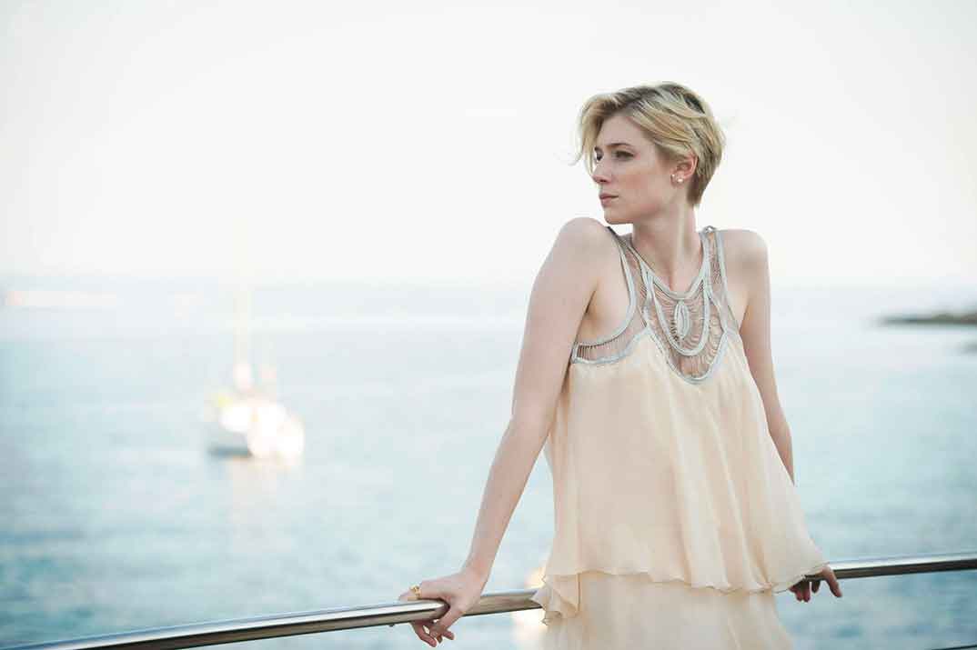 Elizabeth Debicki - El infiltrado