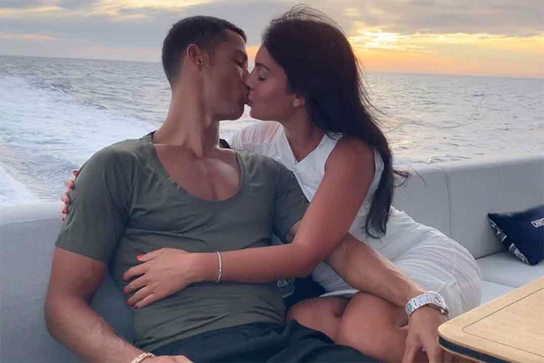 Georgina Rodríguez dice «SÍ» a Cristiano Ronaldo