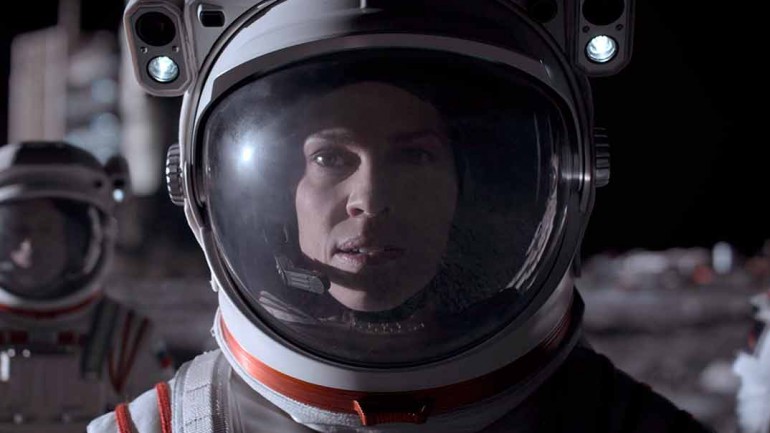 ‘Away’ – Primer trailer de la serie protagonizada por Hilary Swank