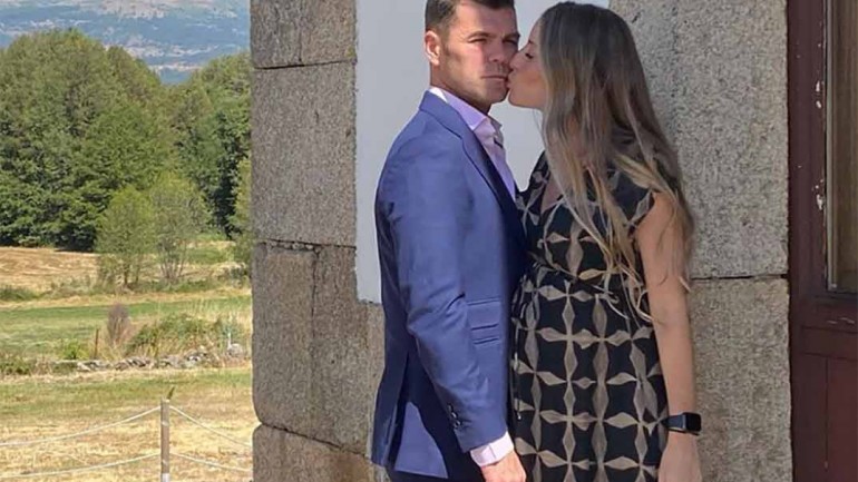 Fonsi Nieto y Marta Castro, anfitriones de ‘Viajeros Cuatro’ en su recorrido por Ibiza