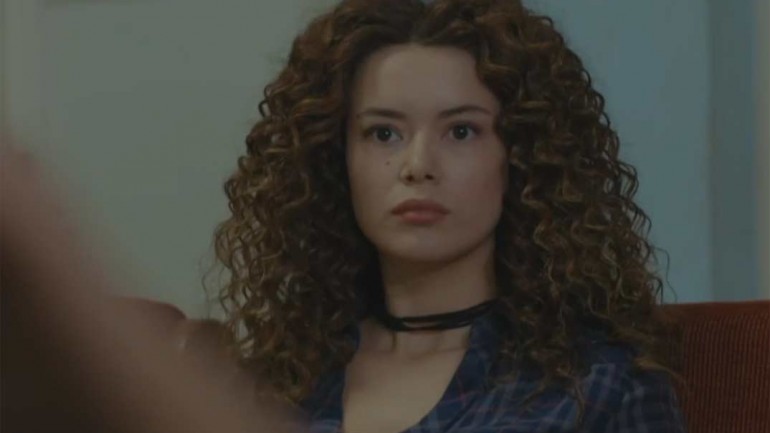 mujer-1x05