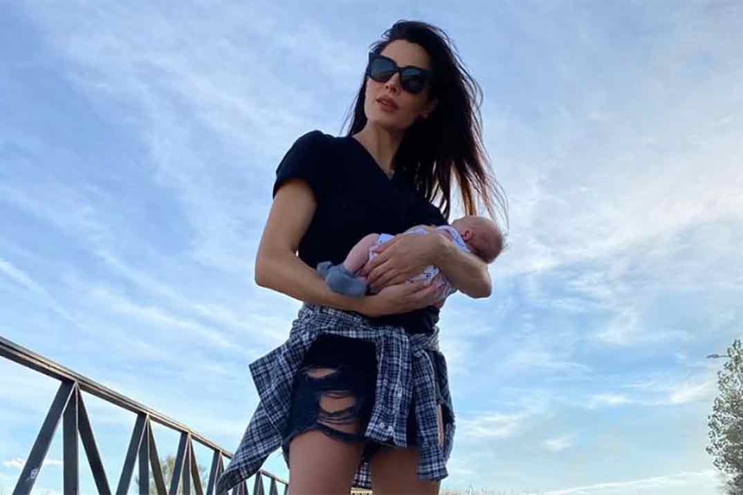 El primer paseo de Pilar Rubio con Máximo Adriano