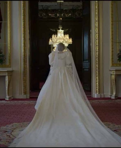“The Crown” Fecha de estreno y primeras imágenes de Lady Di en el primer tráiler de la cuarta temporada